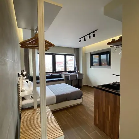 Apartment Celestial Luxury Skg Port