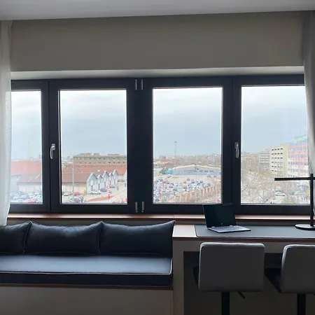 Apartment Celestial Luxury Skg Port *