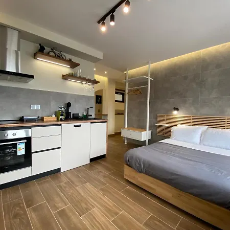 Apartment Celestial Luxury Skg Port