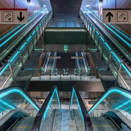 Celestial Luxury Skg Port * سالونيك