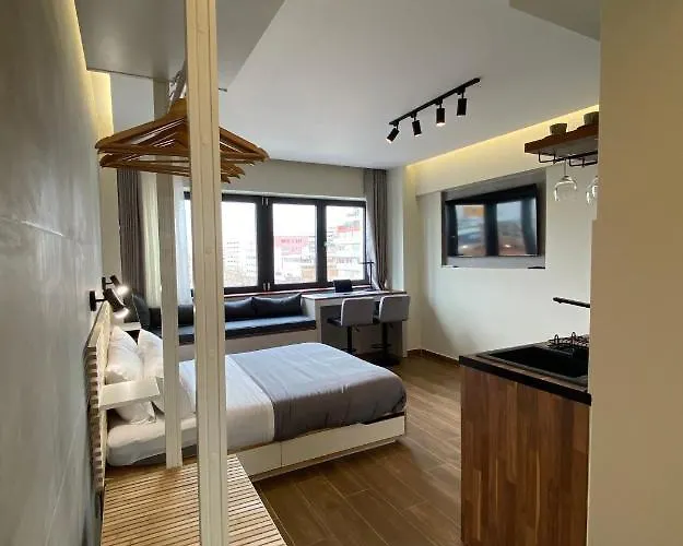 Apartment Celestial Luxury Skg Port