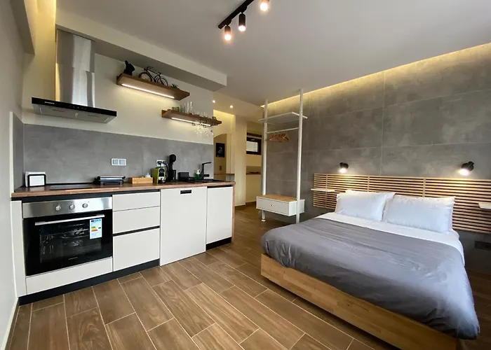 Apartment Celestial Luxury Skg Port